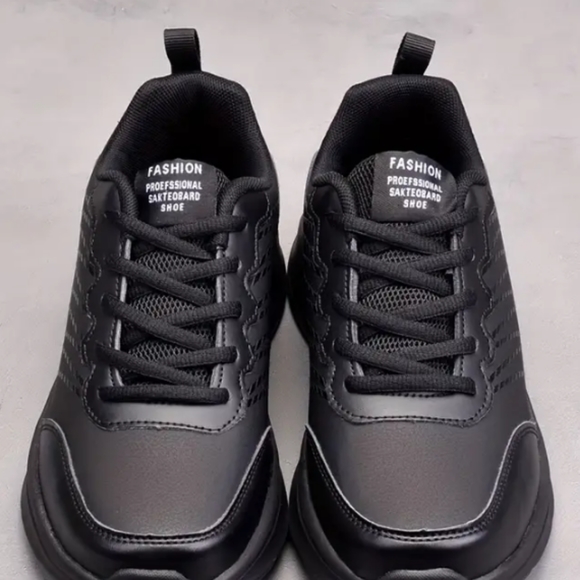 Size 8/39 Women's Solid Black Casual Sneakers _ New , No Box ! - Picture 3 of 3